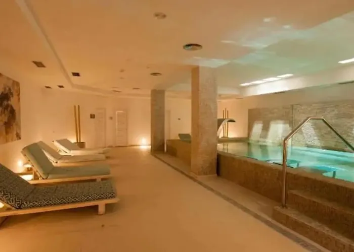 5* Serviced * Marbella